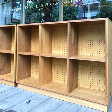 オーダーメイド事例：収納数に合わせたレコードボックス